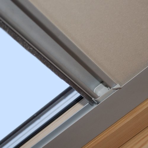VICTORIA M Dachfensterrollo passend für Velux Dachfenster / verdunkelndes Rollo / GPU S06, creme - 2