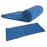 Incluso bajo la lluvia, fuera del aguanieve o de la mochila para la nieve, su saco de dormir permanecerá seco, lo que lo convierte en el saco de dormir ideal para la mochila. Estos sacos de dormir para el frío te mantienen seco, ¡igual que están calientes!