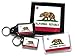 Produktbild Flag of Kalifornien US Staat Geschenkpaket Chrom Schlüsselring Schlüsselanhänger aus Leder Kühlschrank-Magnet und Glas Untersetzer mit Geschenk-Box