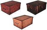 XXL Stauvolumen für unterschiedliche Artikel im Haushalt, wie z.B. Wäsche, Dokumente, CD und DVD, Dekoration, u.v.m. Sie möchten jemandem eine Freude machen? Dann peppen Sie Ihr Geschenk doch mit diesen tollen Kartons in wertiger und moderner Optik auf. Die Freude ist Ihnen gewiss! Made in Italy