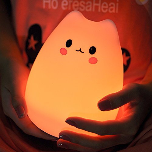 Timer Remote Night Light, Portable LED Sensitive Tap Control Light Silicone Night Lamp Rechargeable Soft Baby Nursery Lamp for Baby Bedroom,Valentine's Day Gift (white)