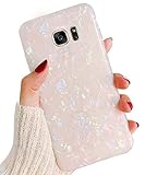Ultra-Delgado: Minimalista con reverso transparente, bordes definidos y acabado liso, se ajusta perfectamente a la forma del celular.