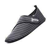  APTRO Herren Aquaschuhe Badeschuhe Unisex Strandschuhe für Yoga Wassersport Klettverschluss K01 Grau 42/43 EU