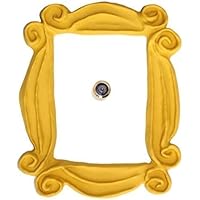 Le cadre de la porte de Monica. Réplique. La plus fidèle à l'original. Best friends present. Handmade with Love by Fatima.