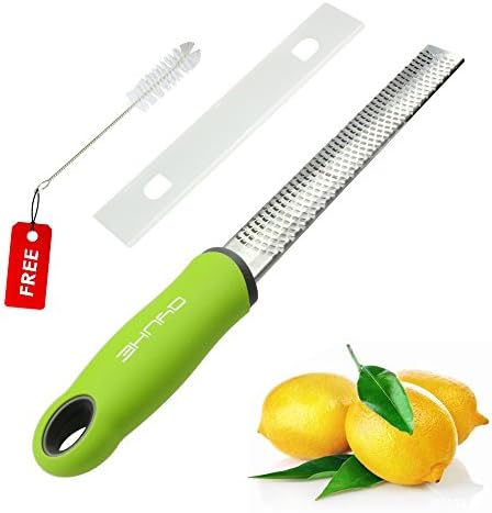 Cheese Zester , Qyuhe® Stainless Steel Grater with Safety Cover, Perfect for Lemon, Orange, Ginger, Garlic, Nutmeg, Citrus, Spices, Chocolate, Nuts (Light Green)