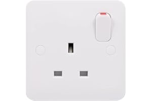 Schneider Electric - Lisse White Moulde, Switched Single Power Socket, 13A, Single Pole, GGBL3010S, White