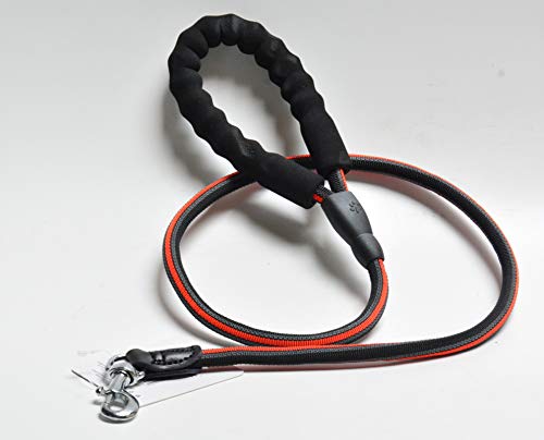 Preisvergleich Produktbild Hundeleine rot / schwarz 120 cm Länge