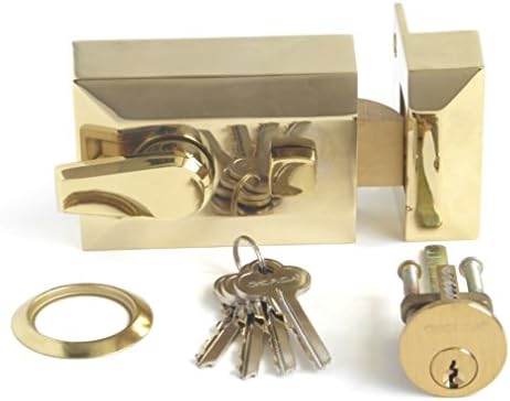 Manual Deadlocking Nightlatch with Rim Cylinder