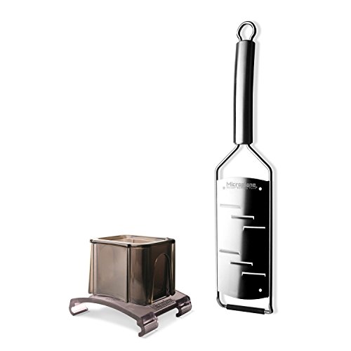 Microplane Reiben - Professional Serie 38000 - Set Küchenreibe ganz aus Edelstahl + Fingerschutz - große Raspel - 38006+