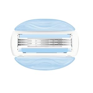 Gillette Venus ProSkin MoistureRich Women's Razor Refill Cartridge 8-Pack - Image 2