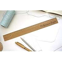 Règle en bois personnalisée, accessoire de bureau unique. Cadeau original personnalisable avec votre texte, à votre image. Gravé sur mesure.