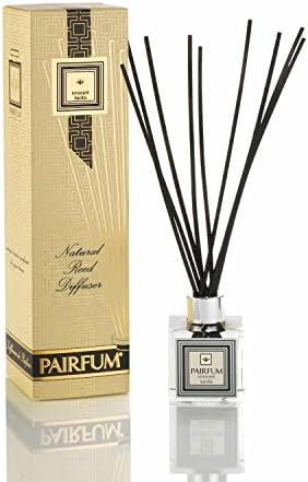 PAIRFUM Natural Reed Diffuser - Long-lasting & Healthy - Beautiful Perfumes that Compliment You - Fragrances for 3-5 months (100 ml) Perfume: Linen & Lavender - with Black Reeds - Cube Shaped Glass