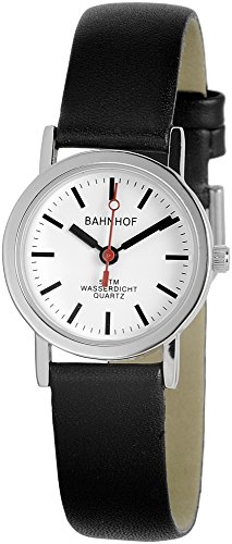 Bahnhof Damenuhr Weiß Silber Analog Metall Armbanduhr Mode Fashion Trend Uhr Bahnhof Damenuhr Weiß Silber Analog Metall Armbanduhr Mode Fashion Trend Uhr