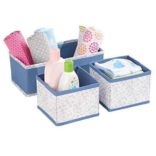 mDesign-bote-de-rangement-pour-chambre-denfant-en-polypropylne-lot-de-4--bac-de-rangement-pour-accessoires-de-bb--aussi-comme-organiseur-de-tiroir-armoire-table--langer--bleu-et-gris