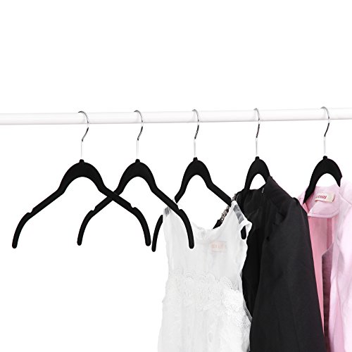 Songmics 20 Stück Samt Kleiderbügel mit rutschfeste Oberfläche dünn, für Kleid/Damen/Strap Tops, Schwarz CRF20L - 2