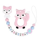 👶【Los mejores regalos de baby shower】 Un diseño encantador, un empaque exquisito, se puede usar como regalos para baby showers, cumpleaños, reuniones de festivales y otras ocasiones, los niños y las niñas son adecuados. Cuidadosamente artesanal, estilo simple y elegante, color brillante, clip. Puede cortar fácilmente la ropa del bebé para agregar encanto al vestido del bebé.