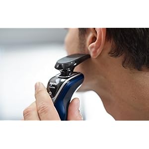 Philips Series 5000 S5572/10 Wet and Dry Men's Electric Shaver with Turbo Plus Mode and SmartClean - Image 4