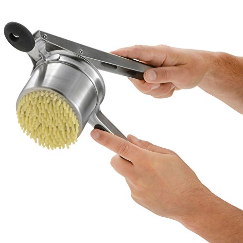 VonShef Professionelle Kartoffelpresse / Obstpresse / Spätzlepresse aus Edelstahl mit schwarzen Soft Touch Griffen - 4