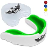 - Reino Unido guerrero protector bucal protector de goma - Ideal para deportes de contacto, Artes marciales, Karate, Rugby, MMA, Boxeo, Hockey, Fútbol - estuche - instrucciones para hervir y morder - 100% devolución, color multicolor - White / Green, tamaño infantil