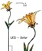Produktbild Solar Leuchte " Blume " - Tiger Lilie - gelb - mit LED Licht - handbemaltes Glas - Garten Wetterfest für Außen - Gartendeko Solarleuchte Solarbetrieben - Laterne Gartenleuchte Außenbeleuchtung - Solarblume