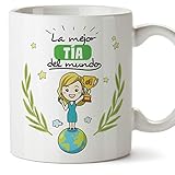 PERFECTO COMO TAZA REGALO PARA TÍAS. Nuestras tías se han esforzado mucho ayudar a nuestros padres. Por ello, podemos reconocer su duro esfuerzo. No hace falta tirar de pulseras, pendientes u otras joyas. Lo mejor en cambio es que pueda desayunar todas las mañanas sabiendo que es una TÍA GENIAL