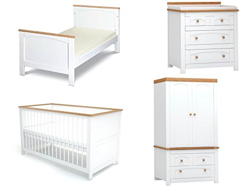 Petite Dreams Hemingway Nursery Set