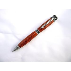 Von Hand gedrechselter Drehkugelschreiber Modell