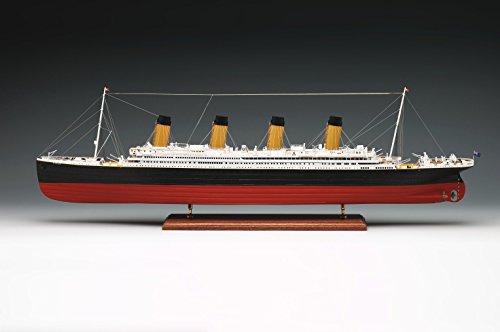 Preisvergleich Produktbild Amati RMS Titanic 1912 hölzerne Schiff Modellbau Bausatz 1 / 250