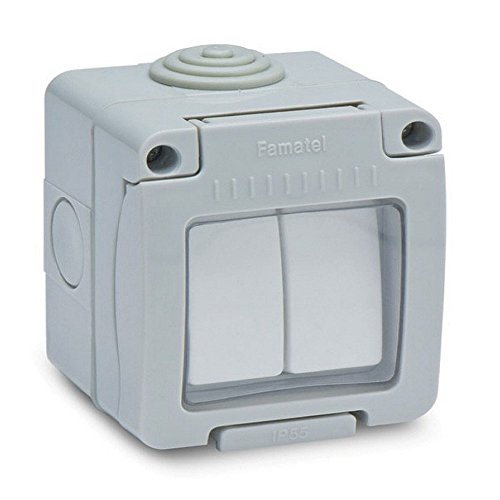 Famatel M122192 - Conmutador doble estanco 10a