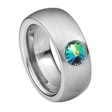 Der mattierte Edelstahlring ist an den Kanten perfekt abgerundet und sorgt für perfekten Tragekomfort. Die Oberfläche ist mattiert und so bietet dieser Schmuck ein angenehmes Hautgefühl.