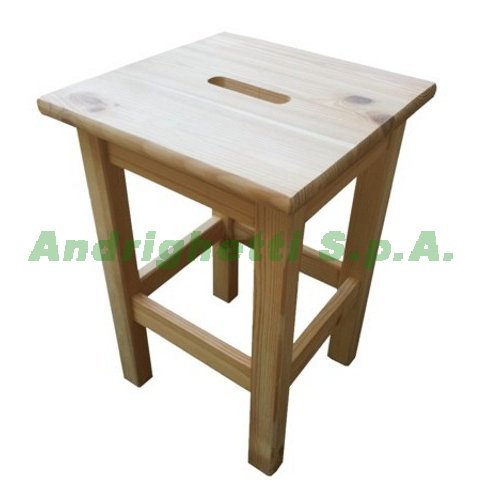 En taburete de madera de pino Cm 30X30X44 Hardware