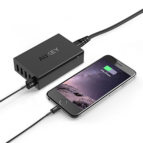 AUKEY USB Ladegerät 5 USB Ports Ladeadapter 25W für iPhone 7 / 7 Plus, Tablets und andere USB ladende Geräte (Schwarz) - 5