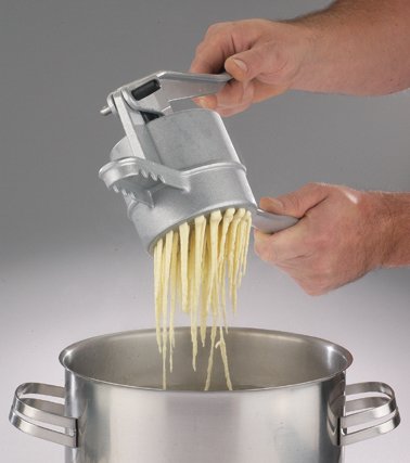 Westmark Spätzlepresse WEISS für runde Spätzle - 5