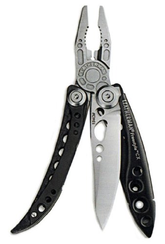 Leatherman L831124 Freestyle CX, Edelstahl mit Wolfram-DLC-Beschichtung, Griff mit Carboneinlage, Klinge aus 154CM Edelstahl