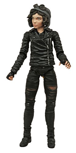Diamond Select Toys Gotham Select: Selina Kyle Action Figure