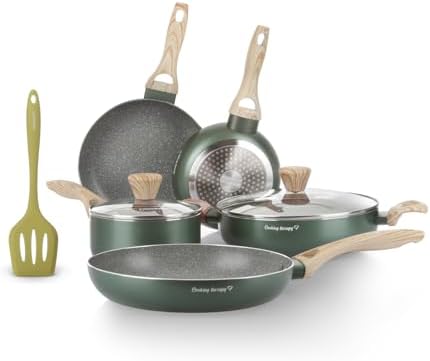 KASANOVA Batteria pentole Cooking Therapy, Set pentole induzione e padelle antiaderenti con paletta, Set cucina completo con scritta al laser e manici effetto legno (8 Pezzi)