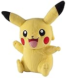 Als Pokémon des Typs Elektro steht es seinem Poketrainer mit Attacken wie dem Donnerblitz treu zur Seite - am liebsten aber kuschelt es: Eignet sich bestens für kleine Poketrainer als Kuscheltier