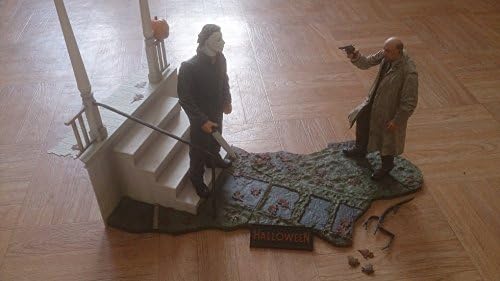 NECA Halloween Boxed Set The Night He Came Home Michael Myers Dr. Loomis by Reel Toys