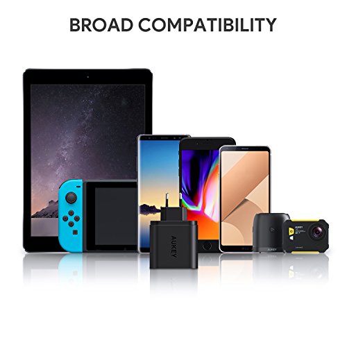 AUKEY Quick Charge 3.0 Caricabatterie USB da Muro 39W Due porte Caricatore USB per Samsung Galaxy S8/Note 8, iPhone X/8/8 Plus, iPad Pro/Air, HTC 10, LG G5/G6, e altri Smartphone e Tablet