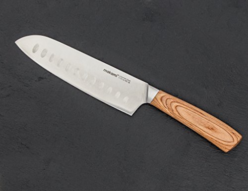 makami Kona II Santokumesser mit Kullenschliff und Griff aus Pakkawood in Geschenkverpackung (Holz hellbraun / Edelstahl) - 3