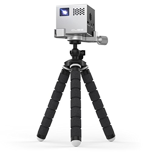 RIF6 Cube 2-Zoll-Handy-Projektor mit 20.000 Stunden LED-Licht und 120-Zoll-Display, tragbar, wiederaufladbar, beinhaltet HDMI-Kabel und Stativ - 3