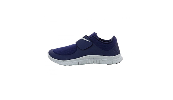 nike free socfly amazon