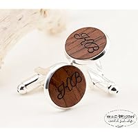 Manschettenknöpfe Holz Cufflinks Herren Schmuck rustikale Landhochzeit Geschenk Männer Holz Handgemacht Hemd Knöpfe Edelholz graviert silberfarben Initialen Datum personalisiert Cognac