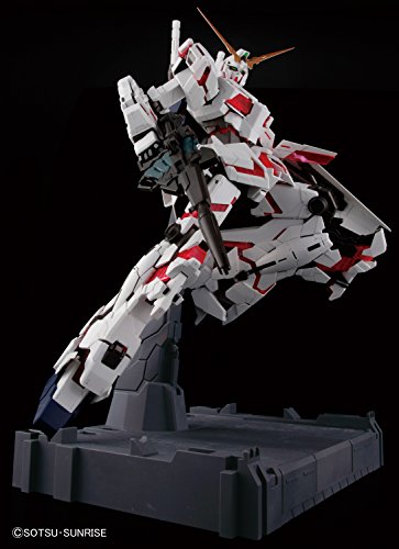 Bandai Hobby PG RX-0 Unicorn Gundam Model Kit (1/60 Scale)