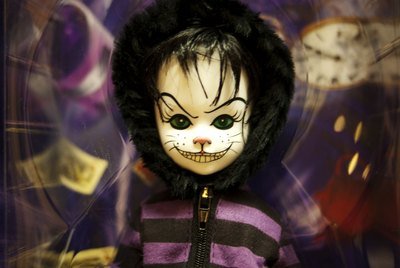 Mezco Toyz Living Dead Dolls Alice In Wonderland Figure Jinx as Cheshire Cat