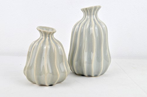 Stilvoll gestyltes Vasen 2er Set. Keramikvase mit Rillenstruktur in hellgrau im 2. Set - 3