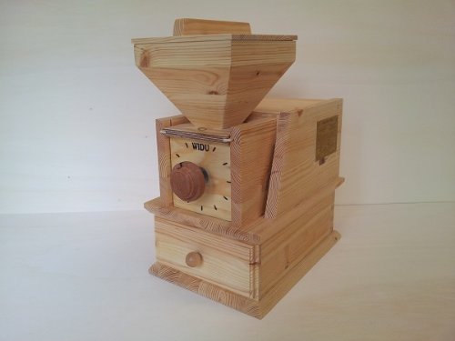 Getreidemühle WIDU Volksmühle Mod. II aus Holz