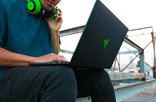 Razer Blade 15  15 6 Inch 144Hz Full HD  Gaming Laptop  Black  -  Edge-to-Edge  GeForce GTX 1070 Max-Q  8th Gen Intel Core i7  512 GB SSD  RGB Chroma 