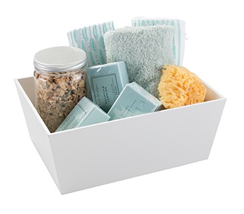 mDesign Aufbewahrungsbox für Badaccessoires in weiß – Holzkiste für Handtücher, Lotionen, Seifen & Co. - ideal für das Badezimmer oder Gäste-WC - 30 x 23 x 13 cm