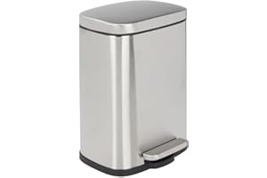 mDesign Cubo de basura con pedal – Contenedor de residuos de 5 l de acero con pedal, tapa y cubo de plástico – Pequeña papelera de baño, cocina, oficina, etc. – plateado mate
